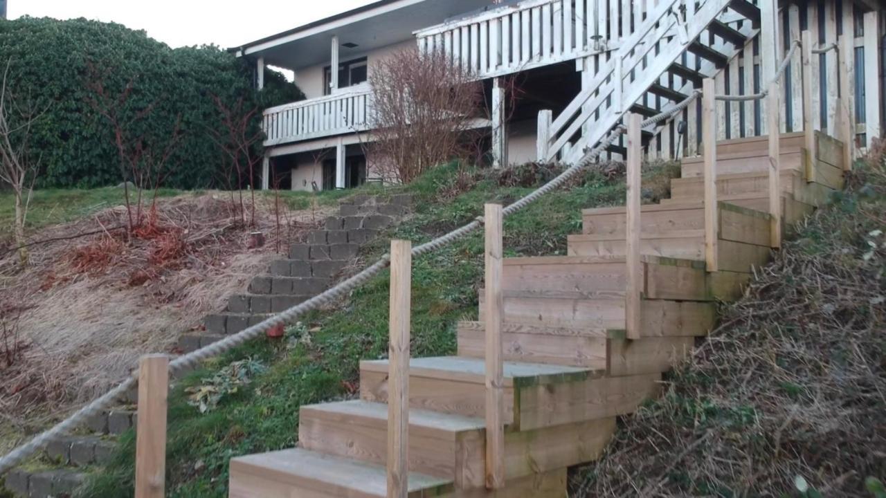 3-Rumslaegenhet I Villa Med Havsutsikt I Bastad Hindbaersvaegen 22 Extérieur photo